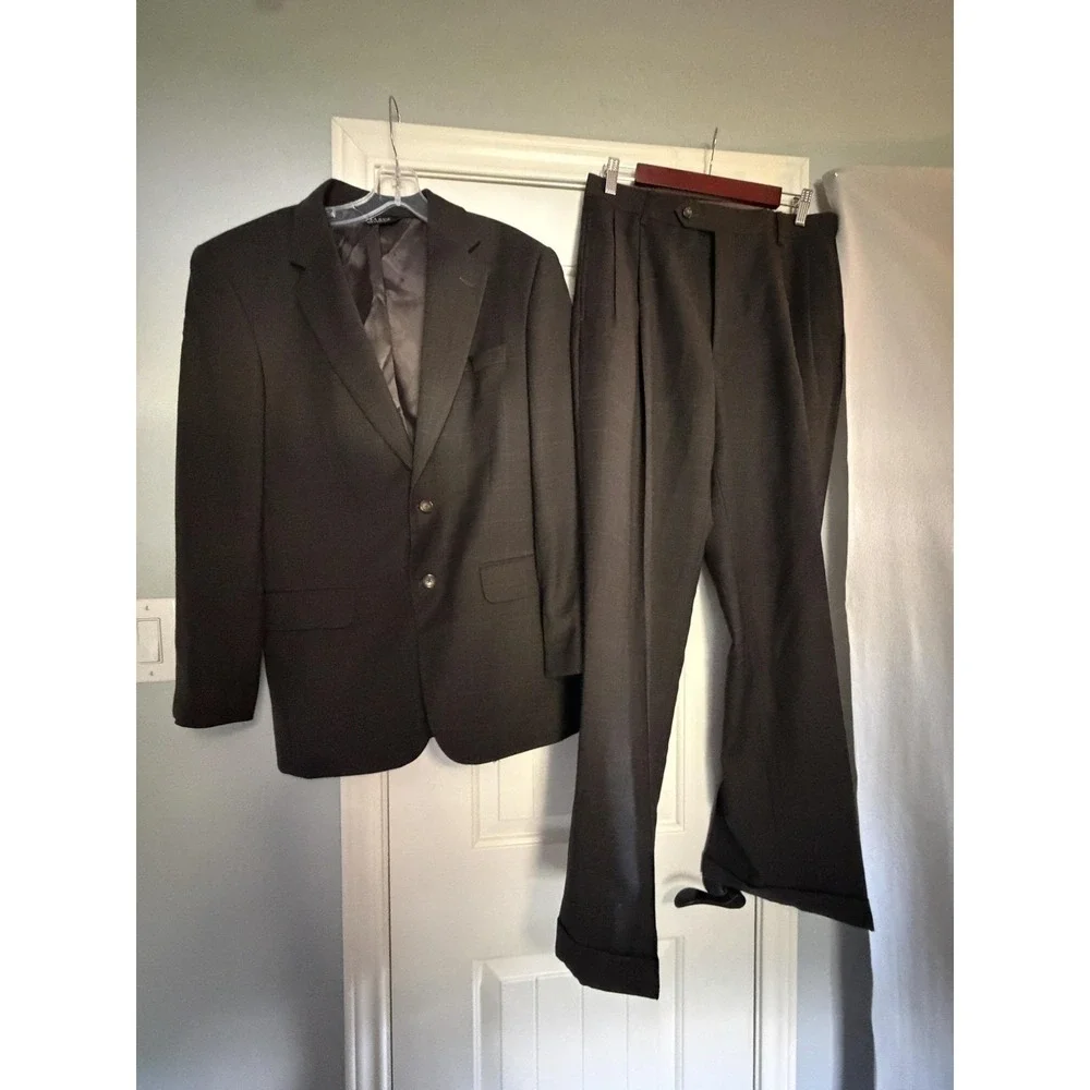 Jos. A. Bank Suit Mens 40 31x29 Gray Wool Plaid 2 Piece Jacket Pants Formal